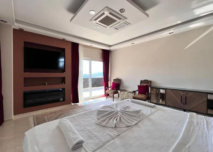 Gulistan - 7 Bedroom In Ovacik *