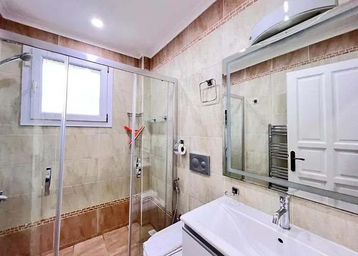 Gulistan - 7 Bedroom In Ovacik Villa Fethiye