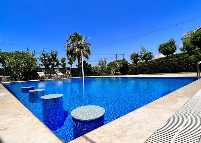 Gulistan - 7 Bedroom In Ovacik Villa
